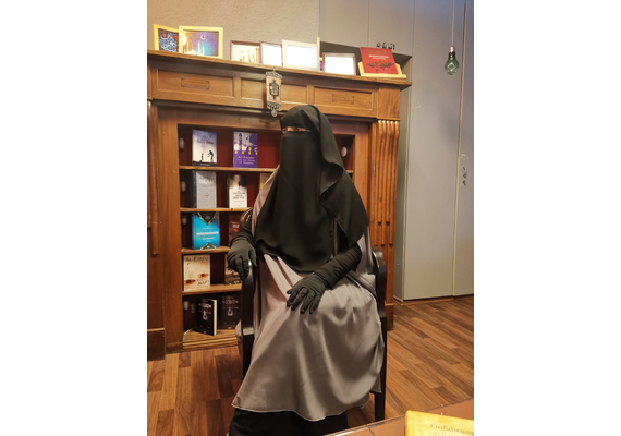Niqab zweilagig lang  (Klettverschluß), Title: Kurz, image 